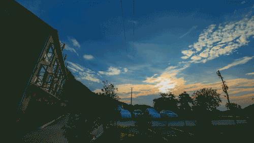 DƬ